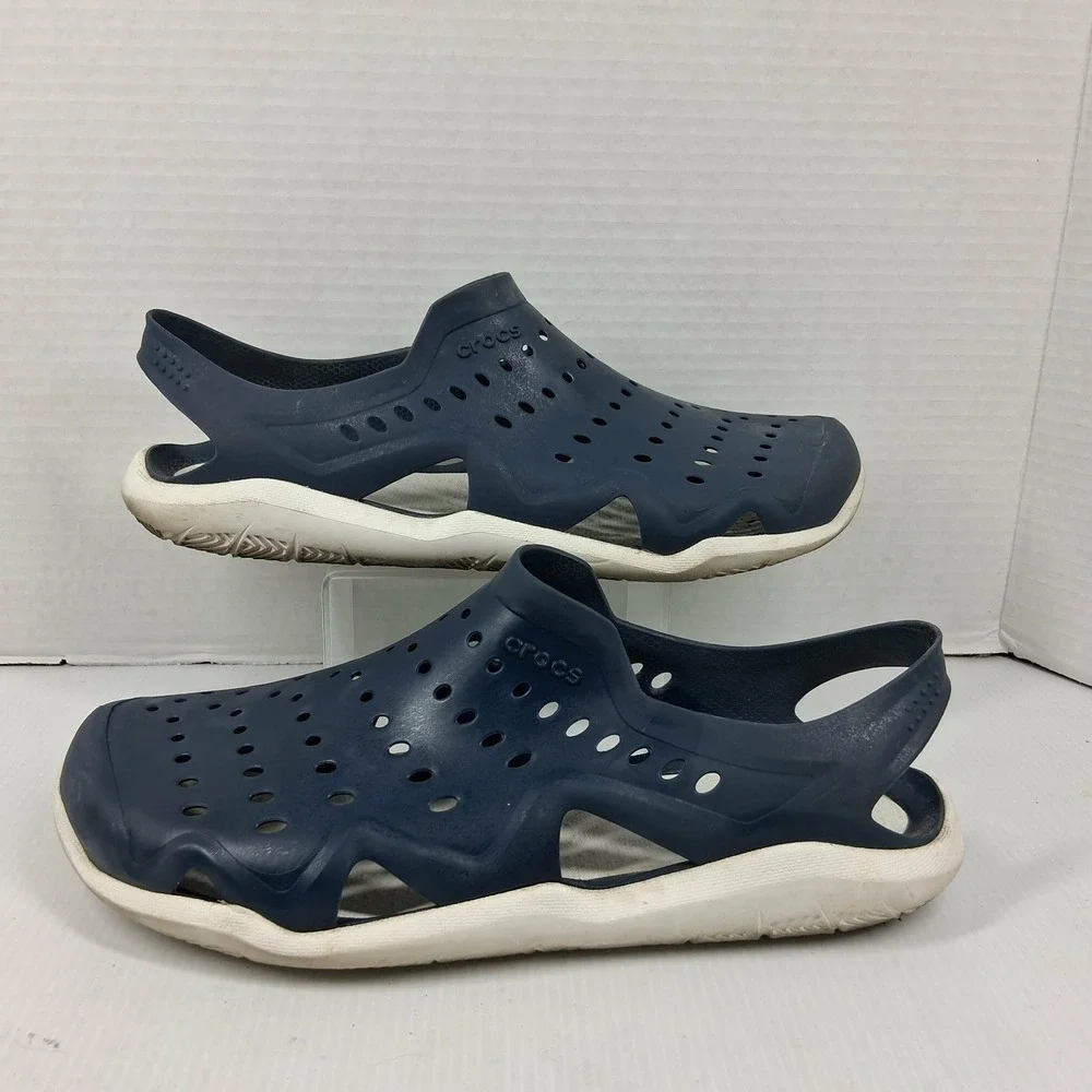 Crocs Swiftwater Mesh Deck Sandals Mens 8 Navy Blue White Water Shoes 203965